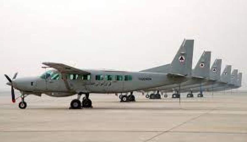 آمریکا، هواپیماهای نظامی پیشین را در اختیار اوزبیکستان و تاجیکستان قرار میدهد
